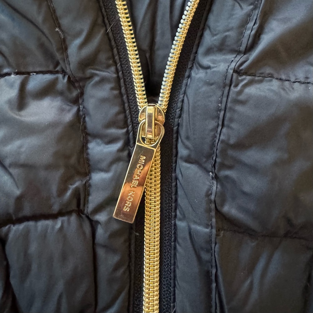 Michael Kors Packable Down Feather Jacket - Size … - image 5